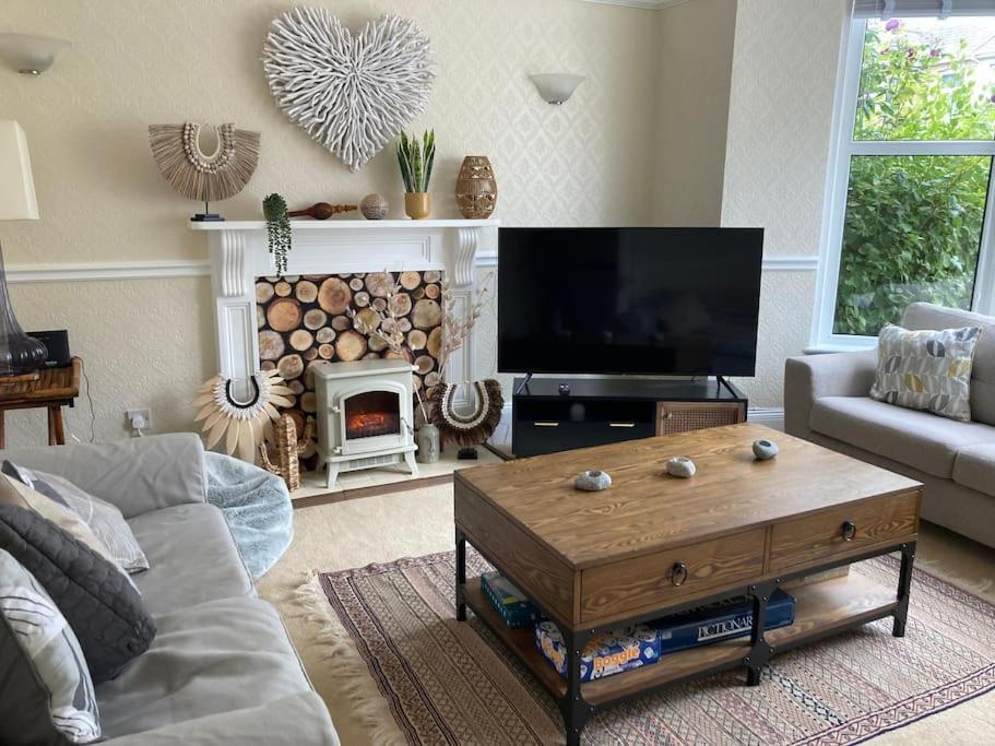 Gorgeous House In Newquay Walking Distance From Fistral Beach Exteriér fotografie